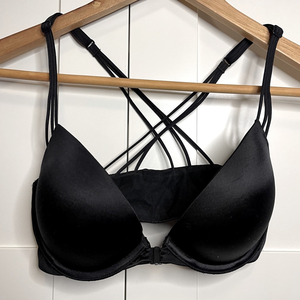 Victoria’s Secret racerback push up 32D